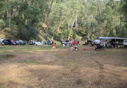 Huts Trip12